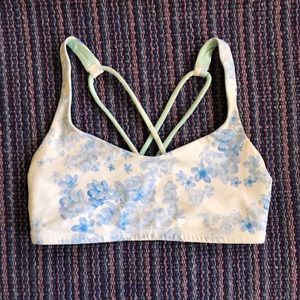 lululemon free to be sports bra